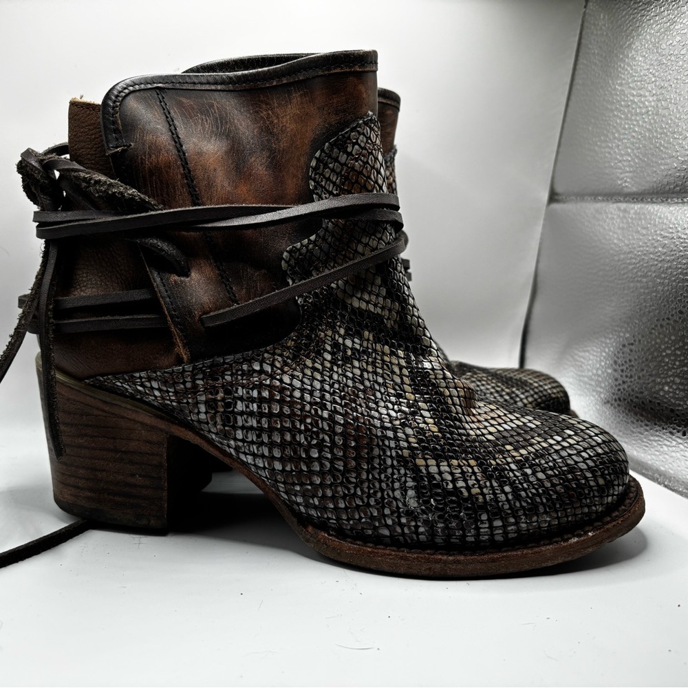 Freebird by Steven “Casey” Boots – Women’s Size 9